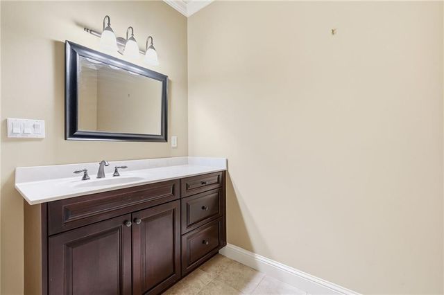 5290 Lower Roswell Road, Marietta, GA 30068