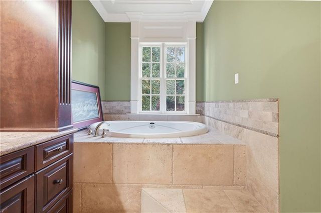 5290 Lower Roswell Road, Marietta, GA 30068