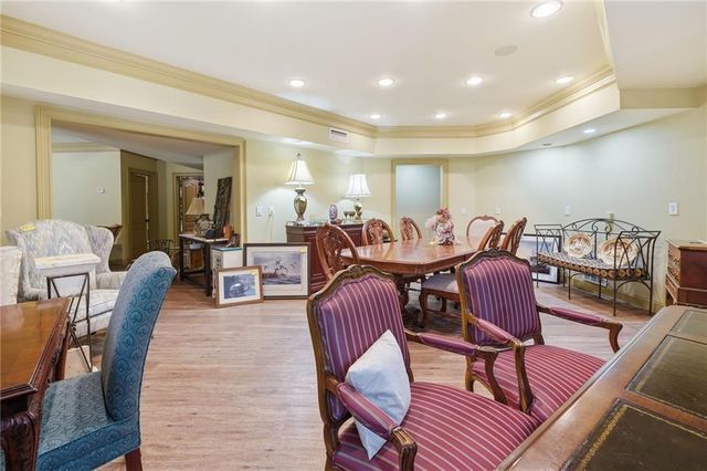 5290 Lower Roswell Road, Marietta, GA 30068