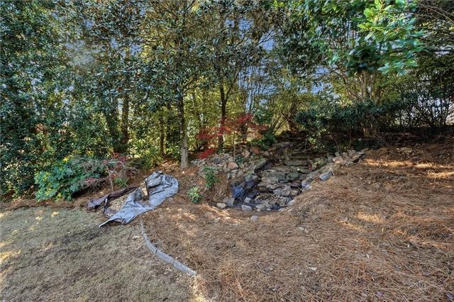 5290 Lower Roswell Road, Marietta, GA 30068