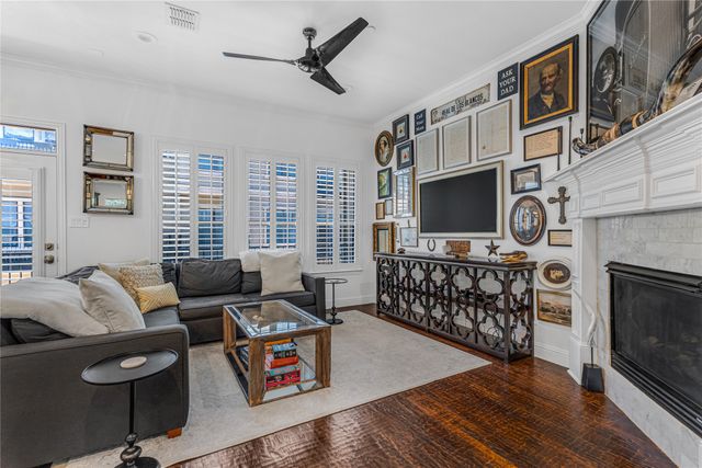 5744 Robbie Road, Plano, TX 75024