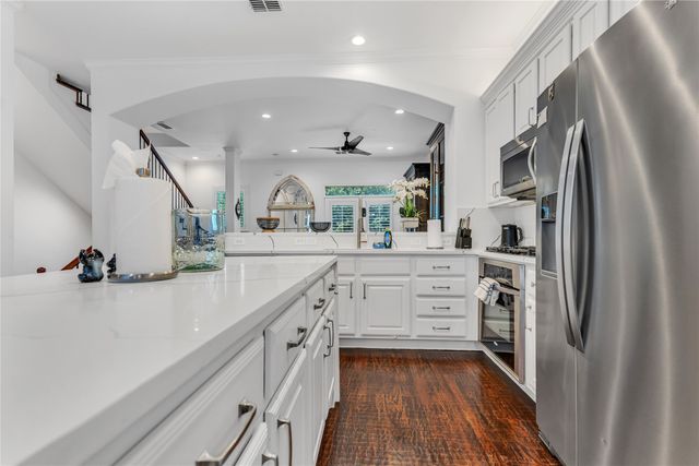 5744 Robbie Road, Plano, TX 75024