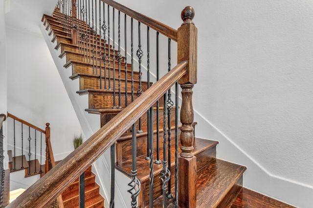 5744 Robbie Road, Plano, TX 75024