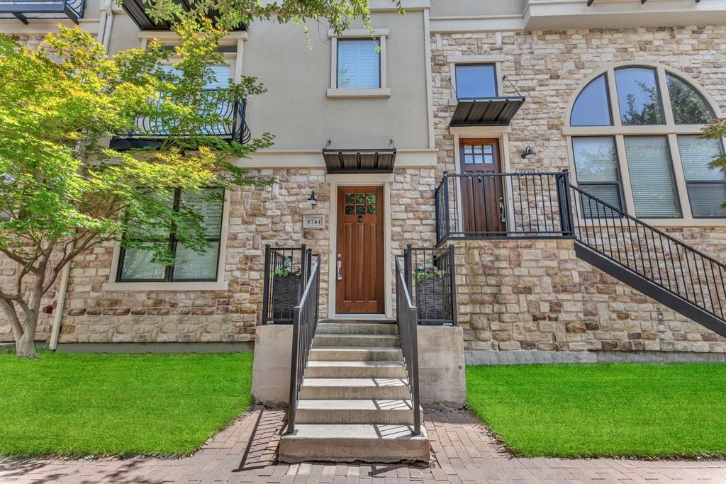 5744 Robbie Road, Plano, TX 75024