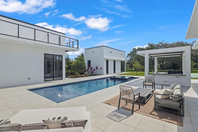 6676 NW 66th Way, Parkland, FL 33067