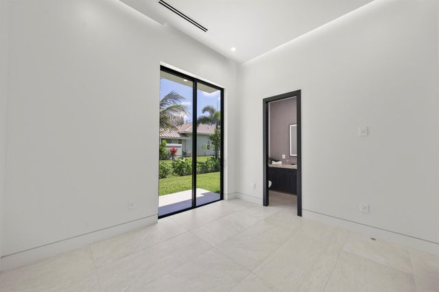 6676 NW 66th Way, Parkland, FL 33067