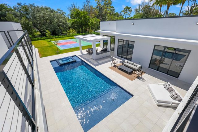 6676 NW 66th Way, Parkland, FL 33067