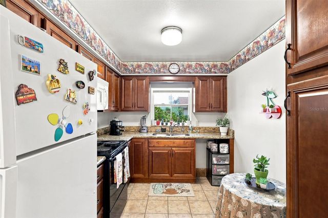 430 WINDMEADOWS STREET, Altamonte Springs, FL 32701