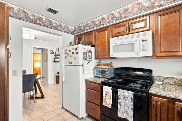 430 WINDMEADOWS STREET, Altamonte Springs, FL 32701