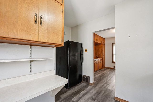 1965 S 80th STREET, West Allis, WI 53219