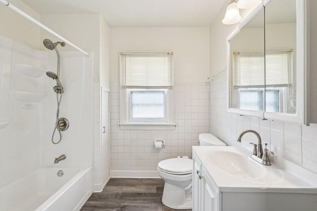 1965 S 80th STREET, West Allis, WI 53219