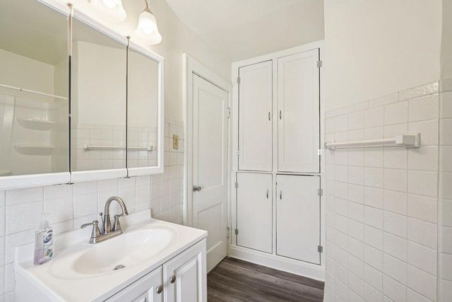 1965 S 80th STREET, West Allis, WI 53219