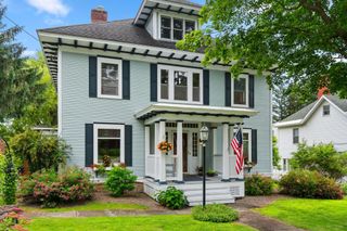 92 Bank Street, St. Albans City, VT 05478