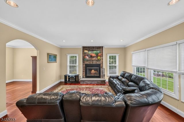 24 Pine Brook Rd, Montville Twp., NJ 07082