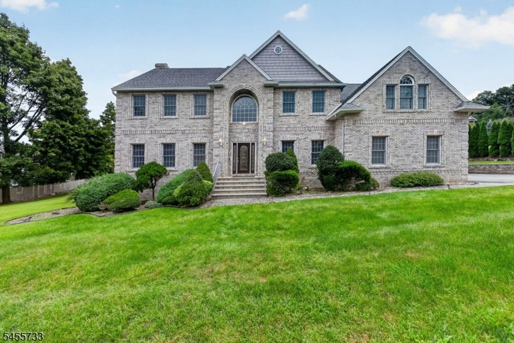 24 Pine Brook Rd, Montville Twp., NJ 07082