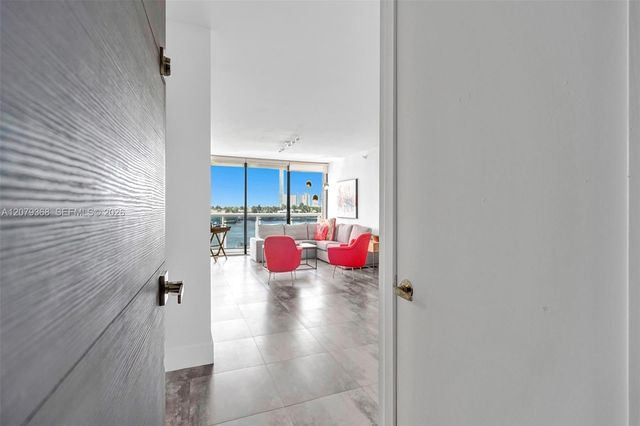 20515 E Country Club Drive 346, Aventura, FL 33180