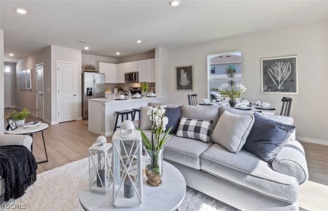 8357 Everly Preserve DR, Lehigh Acres, FL 33971