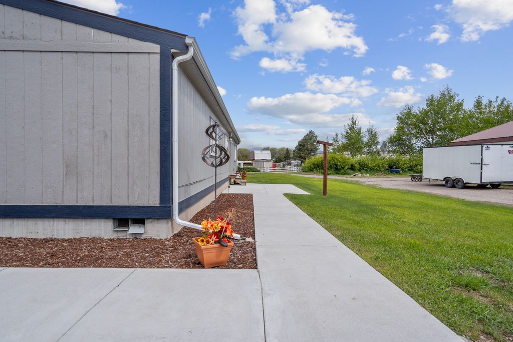 79 & 83 Sweebee Lane, Columbia Falls, MT 59912 photo 9