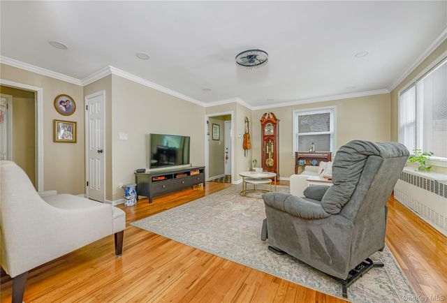 1600 Grand A Avenue T1, Baldwin, NY 11510