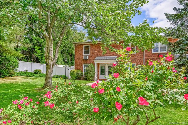 1600 Grand A Avenue T1, Baldwin, NY 11510