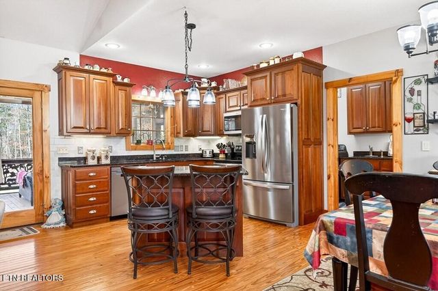 499 Hemlock Lane, Spencer, TN 38585