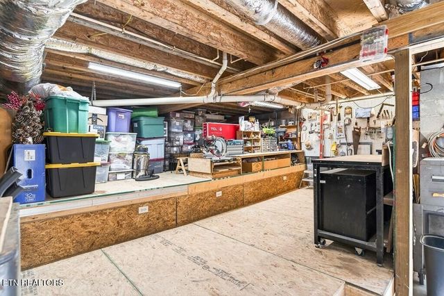 499 Hemlock Lane, Spencer, TN 38585