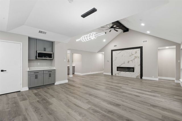 5600 Bogota Drive, North Richland Hills, TX 76180