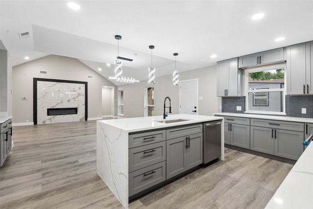 5600 Bogota Drive, North Richland Hills, TX 76180