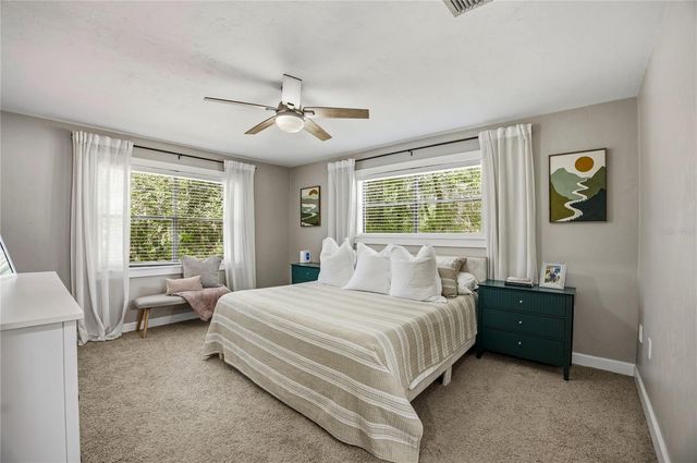 922 NW 39TH DRIVE, Gainesville, FL 32605