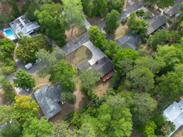 922 NW 39TH DRIVE, Gainesville, FL 32605