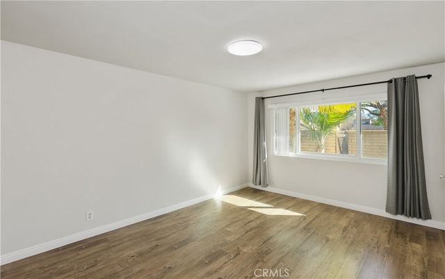 5136 Thorn Tree Lane, Irvine, CA 92612