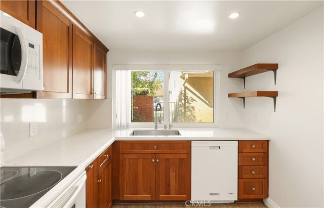 5136 Thorn Tree Lane, Irvine, CA 92612