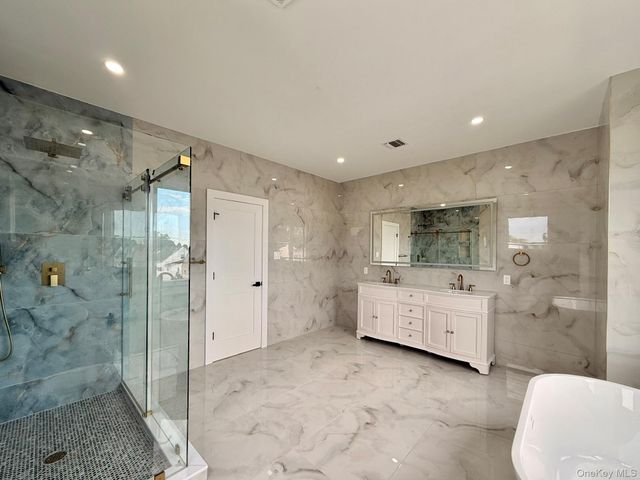 265 Orchid Road, Levittown, NY 11756