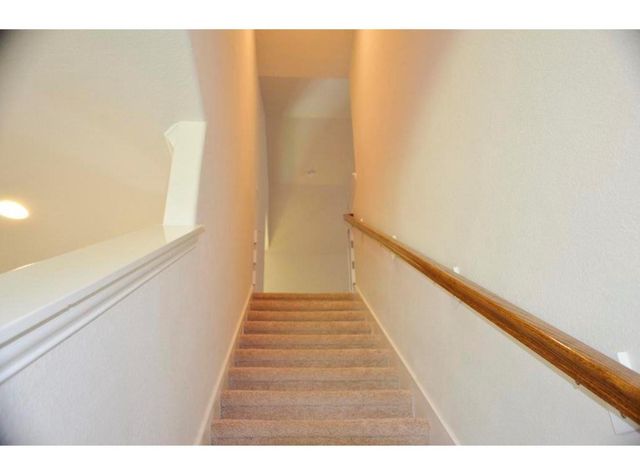 13743 Mckinney Creek Lane, Houston, TX 77044