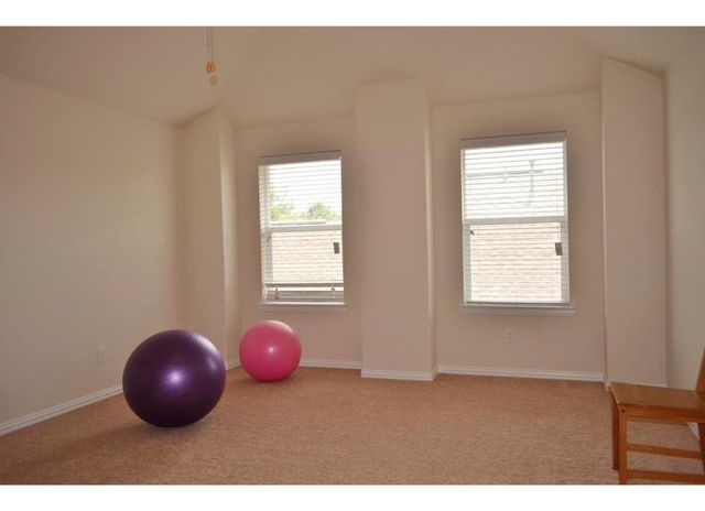 13743 Mckinney Creek Lane, Houston, TX 77044