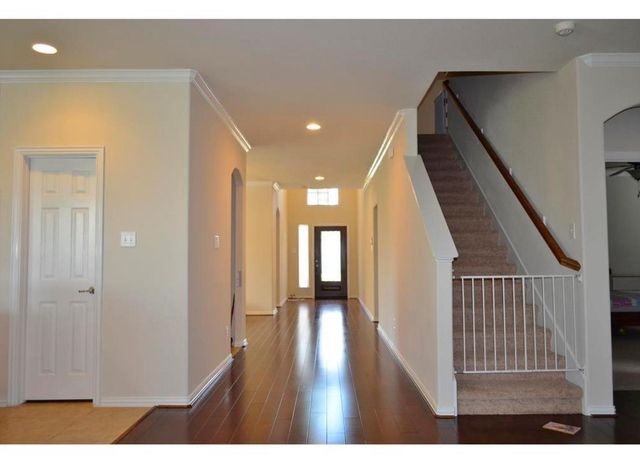 13743 Mckinney Creek Lane, Houston, TX 77044