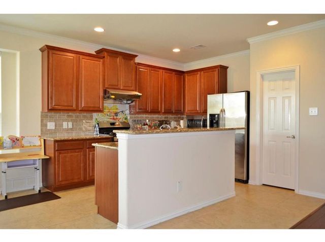 13743 Mckinney Creek Lane, Houston, TX 77044