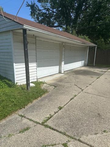 15572 Fordham Street, Detroit, MI 48205