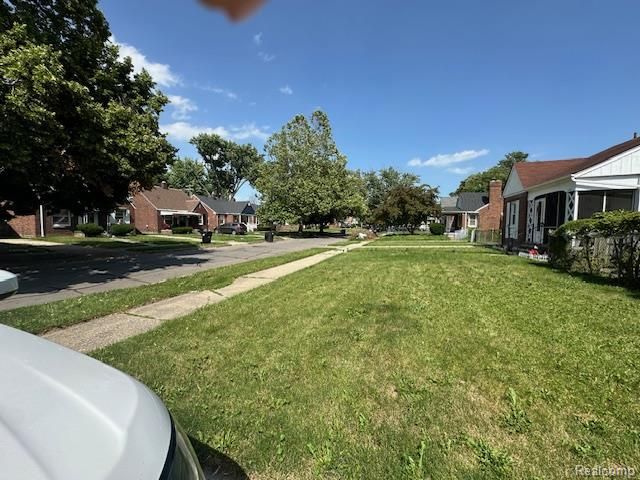 15572 Fordham Street, Detroit, MI 48205