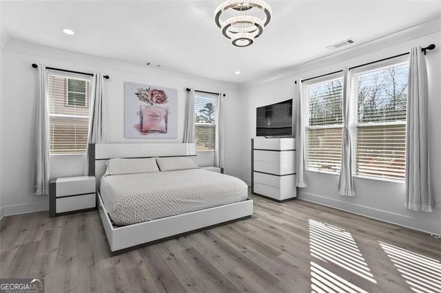 658 Rockbridge Road, Lilburn, GA 30047