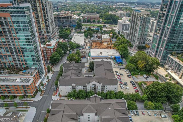 1074 Peachtree Walk NE B414, Atlanta, GA 30309