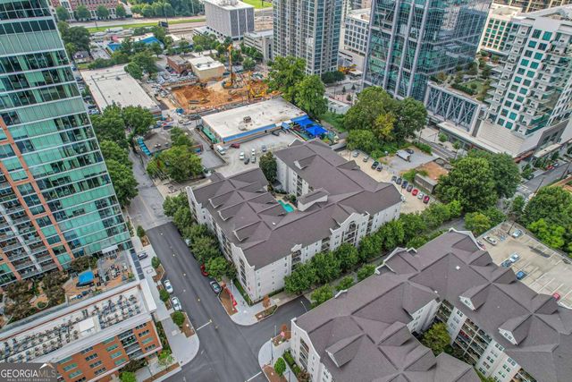 1074 Peachtree Walk NE B414, Atlanta, GA 30309
