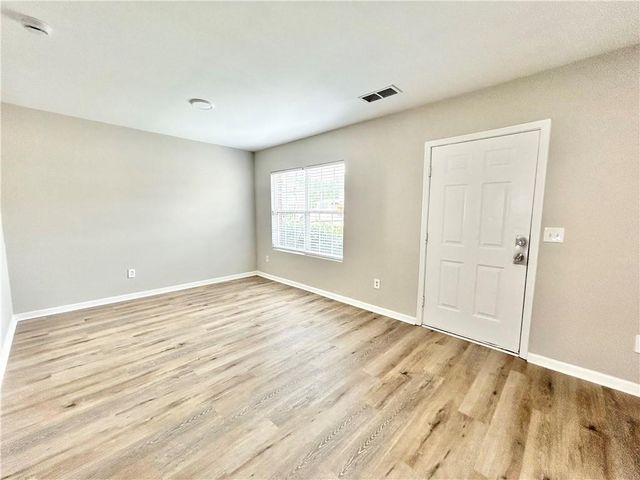 736 Wheel House Lane B, Monroe, GA 30655