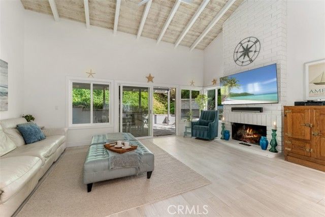 499 Nyes Place, Laguna Beach, CA 92651
