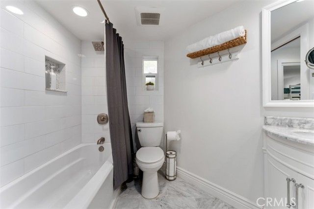 499 Nyes Place, Laguna Beach, CA 92651