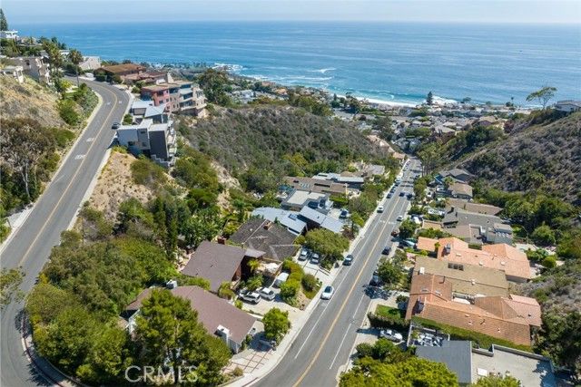 499 Nyes Place, Laguna Beach, CA 92651