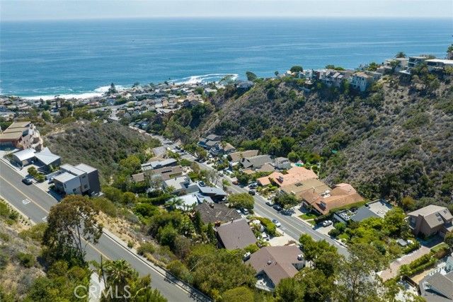 499 Nyes Place, Laguna Beach, CA 92651