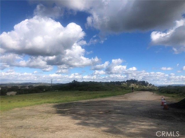 499 Nyes Place, Laguna Beach, CA 92651