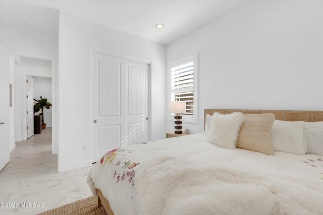 13455 N Cape Marigold Drive, Oro Valley, AZ 85755