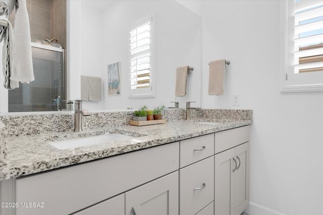 13455 N Cape Marigold Drive, Oro Valley, AZ 85755